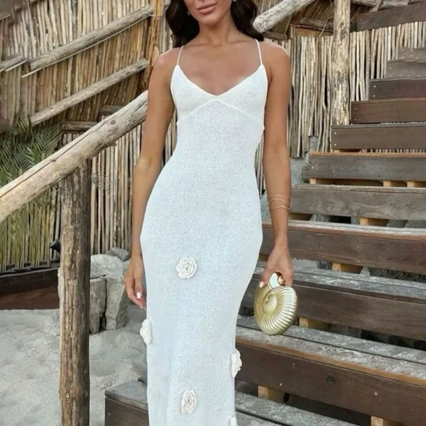 Women's Spring and Summer Casual Holiday Beach Seaside Solid Colour Straps Three-dimensional Flowers Woolen Knitted Dresses