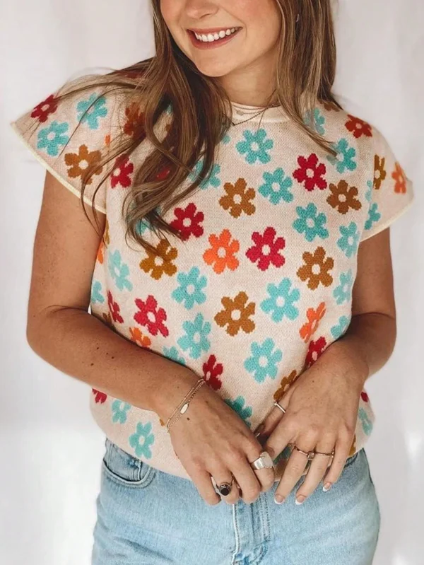 Women's oversized fashionable flower patterned short sleeved sweater - Image 4
