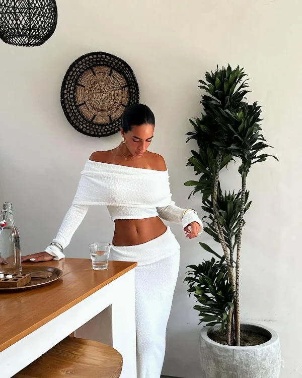 Women's Casual Winter 2-Piece Knitting Shorts Set Above Knee Skirts with off Shoulder Tops Solid Pattern for Autumn - Image 5