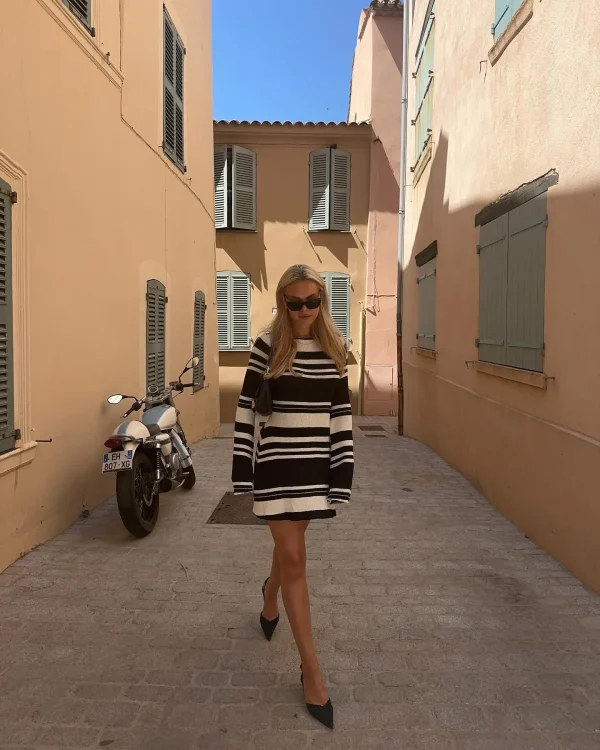 Women's Fashion Black and White Stripe Backless Long Sleeve Skirts - Image 5