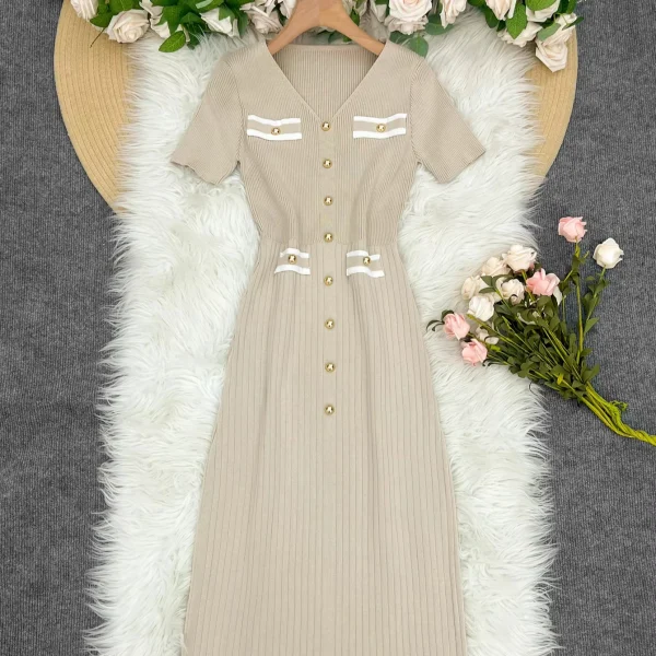Elegant Ladies' V-Neck Knitted Dress Summer Autumn Short Sleeve Casual Slim Women's Dress Button Decoration Simple Natural