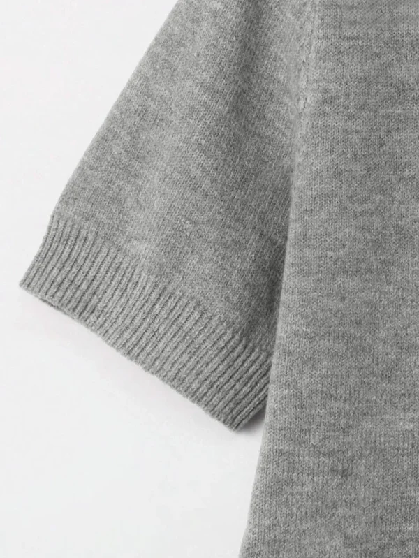 New Women's Casual Fashion Round Neck Short Sleeve Plain Knit Top T-Shirt - Image 5