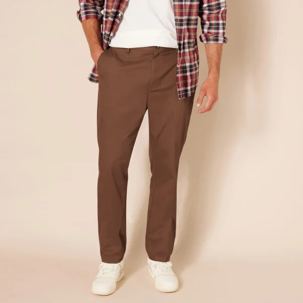 Men's Brown Slim-Fit Wrinkle-Resistant Flat-Front Chino Pant - Image 5