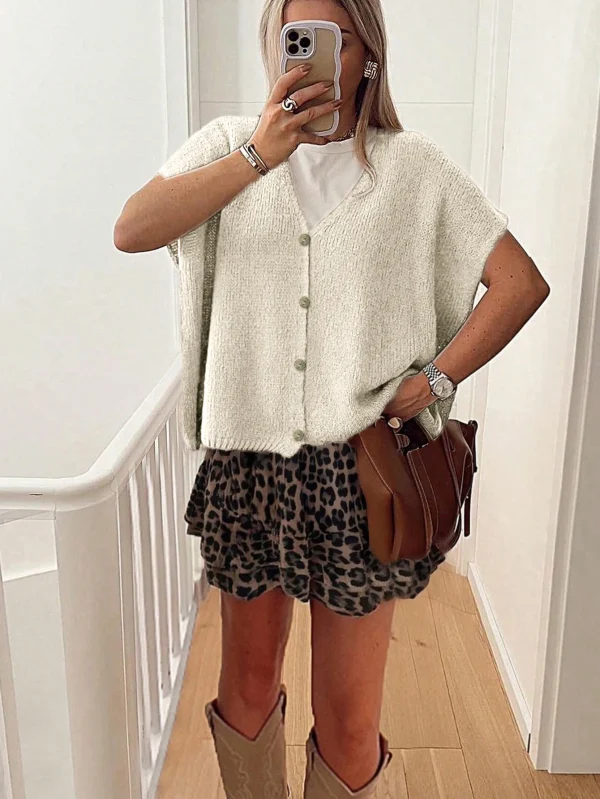 Women's Plain Button Front Sweater Cardigan, Casual V Neck Knit Cardigan for Daily Wear, Ladies Knitwear for All Seasons - Image 4